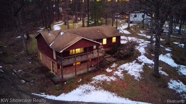 front view picture of 1730 Moffat, Leonard, MI. 48367