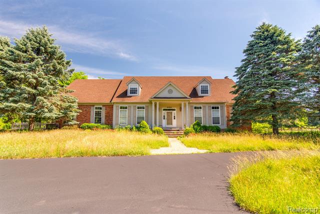 front view picture of 4090 Perryville Rd, Ortonville, MI. 48462