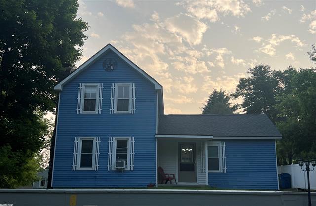 front view picture of 4345 Forest St, Leonard, MI. 48367