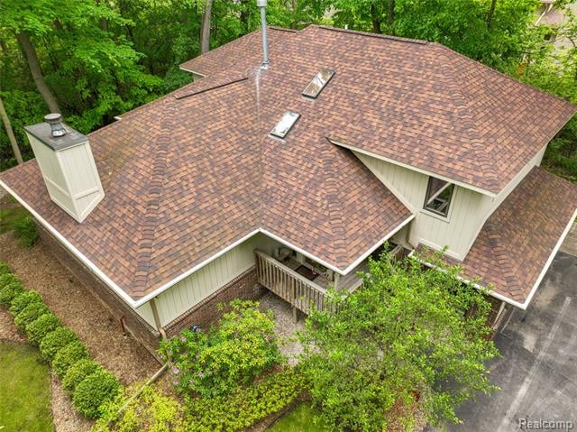 front view picture of 29915 Ardmore Dr, Farmington, MI. 48334