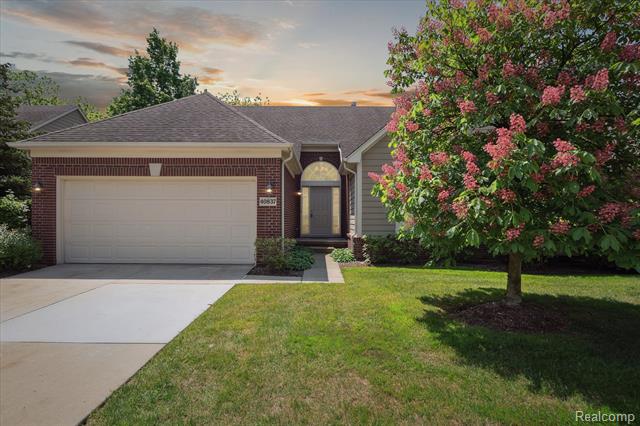 front view picture of 40837 Lenox Park Dr, Novi, MI. 48377