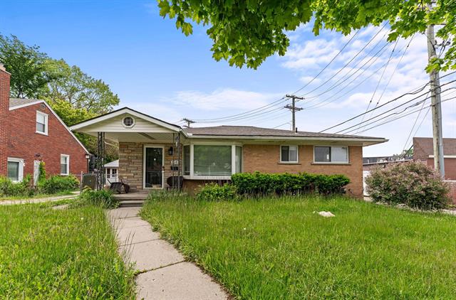 front view picture of 1544 Sheffield Rd, Birmingham, MI. 48009