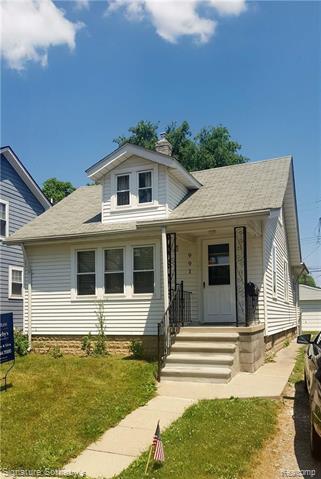 front view picture of 991 Humphrey Ave, Birmingham, MI. 48009
