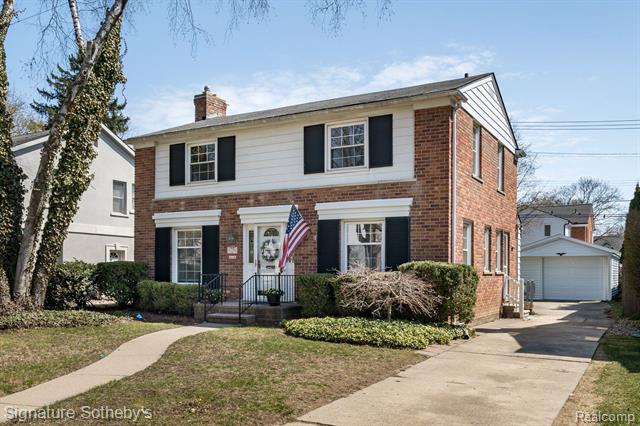 front view picture of 1205 S Bates St, Birmingham, MI. 48009