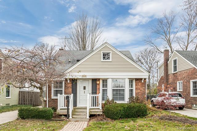 front view picture of 1646 S Bates St, Birmingham, MI. 48009