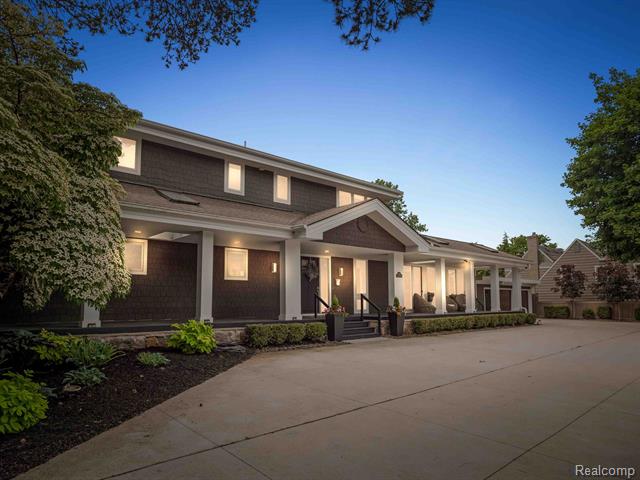 front view picture of 1088 Southfield Rd, Birmingham, MI. 48009