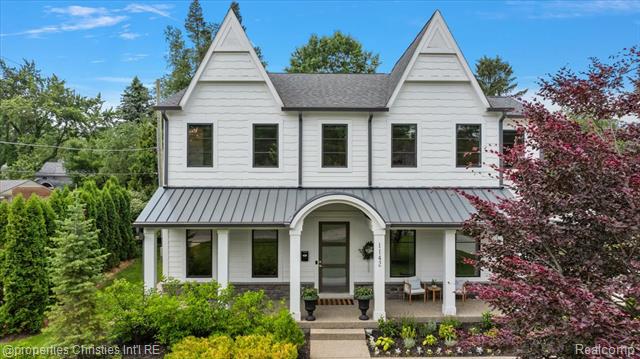 front view picture of 1142 Golfview Blvd, Birmingham, MI. 48009