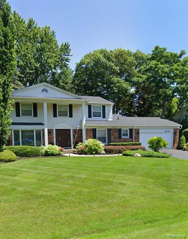 front view picture of 6777 Edinborough Dr, West Bloomfield, MI. 48322