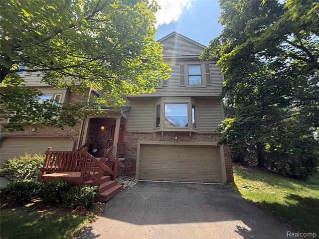 front view picture of 4178 Breckenridge Dr, West Bloomfield, MI. 48322