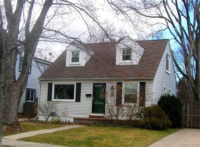 front view picture of 1901 Haynes St, Birmingham, MI. 48009