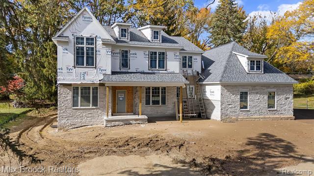 front view picture of 3627 Middlebury Ln, Bloomfield Hills, MI. 48301