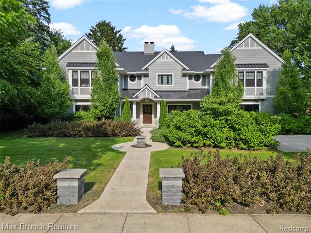 front view picture of 295 S Cranbrook Rd, Birmingham, MI. 48009