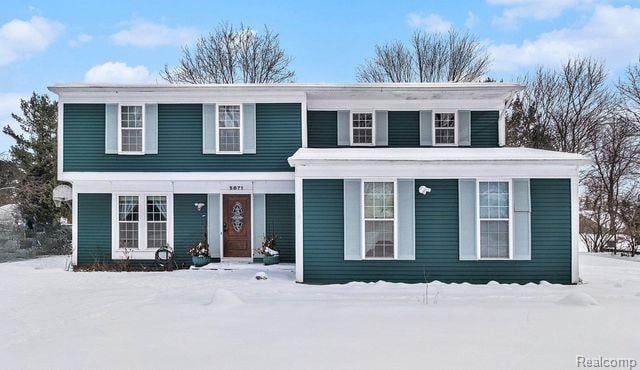 front view picture of 5671 Beauchamp, West Bloomfield, MI. 48322