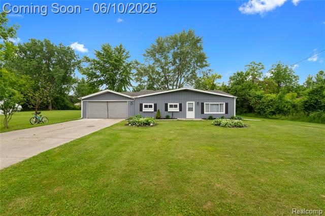 front view picture of 2062 Vermont Ave, Troy, MI. 48083
