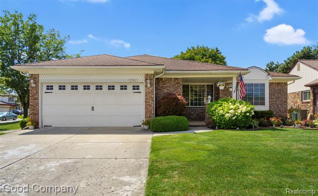 front view picture of 1391 Leafgreen Dr, Troy, MI. 48083