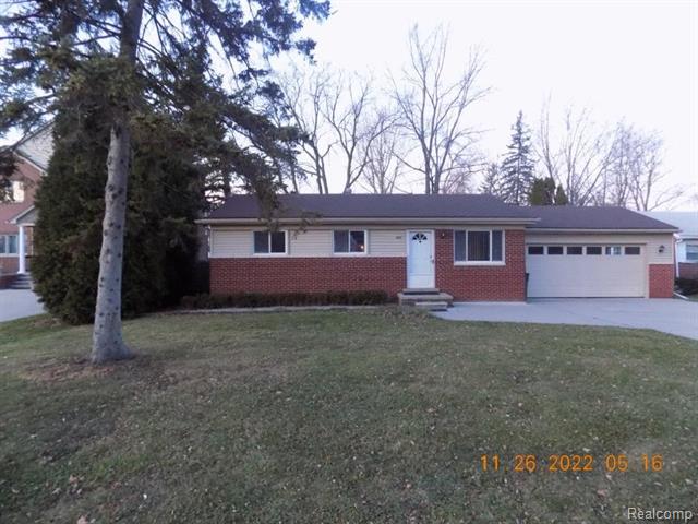 front view picture of 2675 Iowa Dr, Troy, MI. 48083