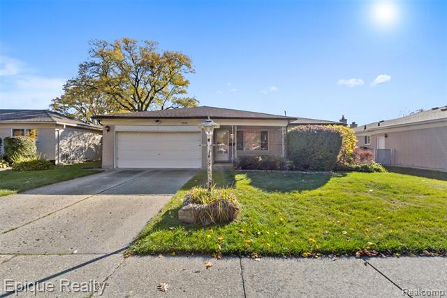 front view picture of 2846 Teasdale Dr, Troy, MI. 48083