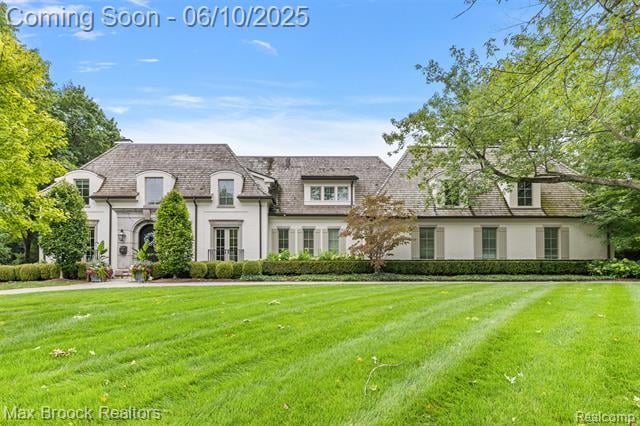 front view picture of 1475 Tottenham Rd, Bloomfield Hills, MI. 48301