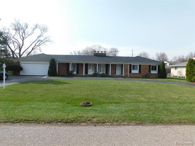 front view picture of 1190 Torpey Dr, Troy, MI. 48083