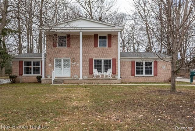 front view picture of 3627 Kerry Dr, Troy, MI. 48084