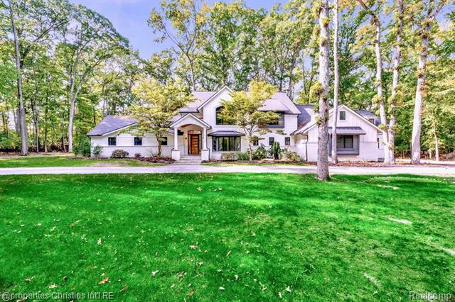 front view picture of 5080 Tootmoor Rd, Bloomfield Hills, MI. 48302