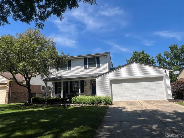 front view picture of 3494 Eagle Dr, Troy, MI. 48083