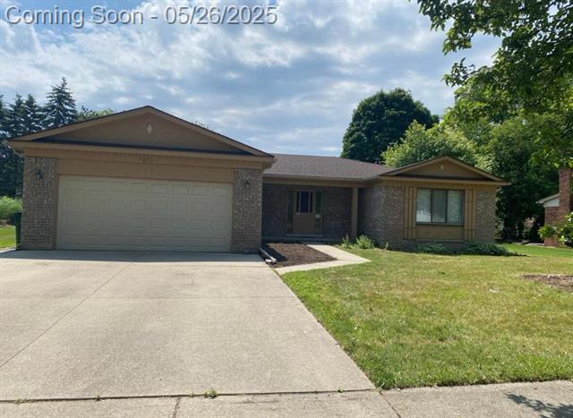 front view picture of 3698 Forge Dr, Troy, MI. 48083