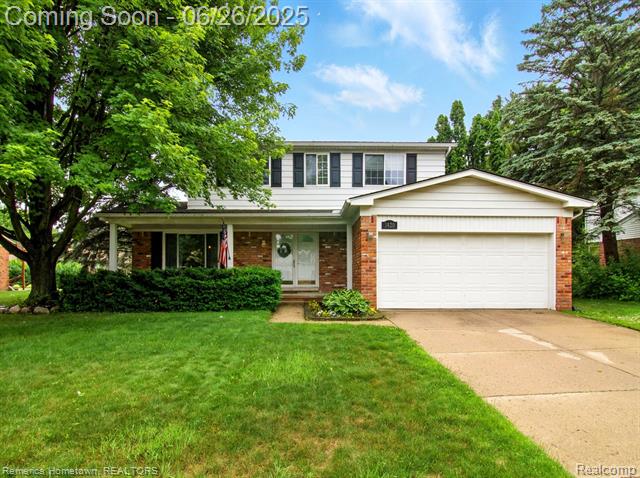 front view picture of 1420 Tennyson Dr, Troy, MI. 48083