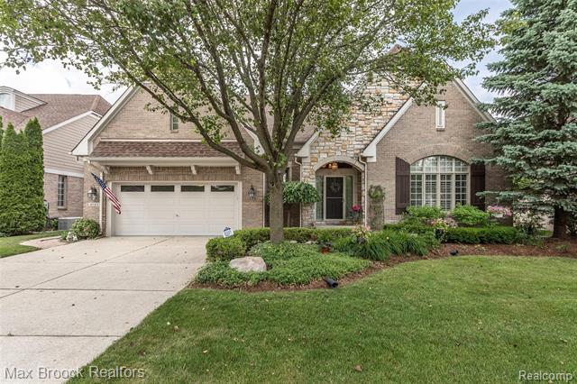 front view picture of 4145 Chatfield Ln, Troy, MI. 48098