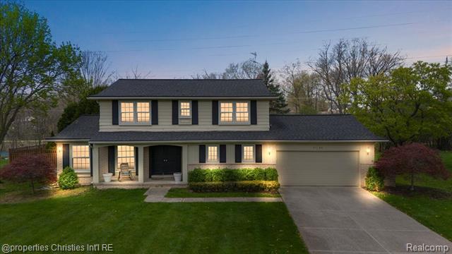 front view picture of 4160 Dawn Ln, West Bloomfield, MI. 48323