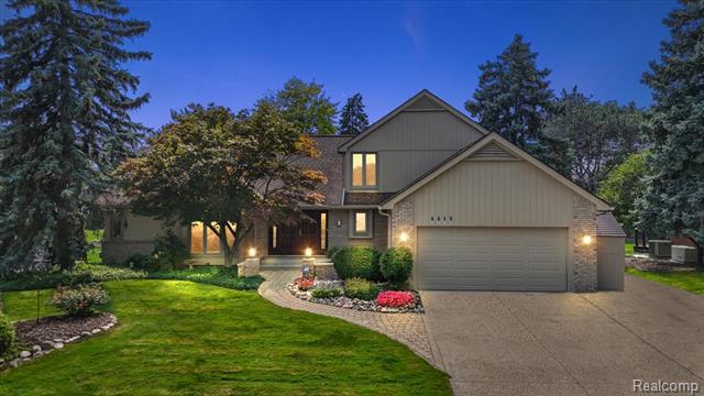 front view picture of 4415 Cahill Dr, Troy, MI. 48098