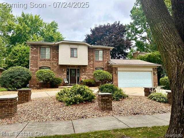front view picture of 4336 Reilly Dr, Troy, MI. 48085