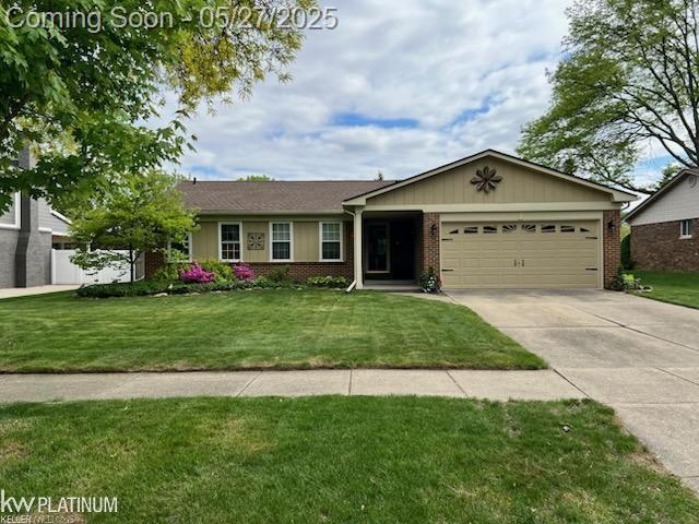 front view picture of 1820 Welling Dr, Troy, MI. 48085
