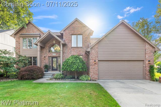 front view picture of 4317 Vassar Dr, Troy, MI. 48085