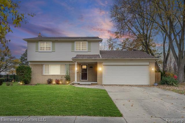 front view picture of 4879 Stoddard Dr, Troy, MI. 48085