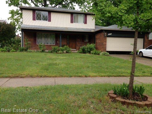front view picture of 2355 Highbury Dr, Troy, MI. 48085