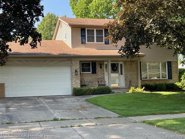 front view picture of 2669 Willard Dr, Troy, MI. 48085