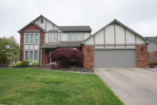 front view picture of 5150 Crowfoot Dr, Troy, MI. 48085