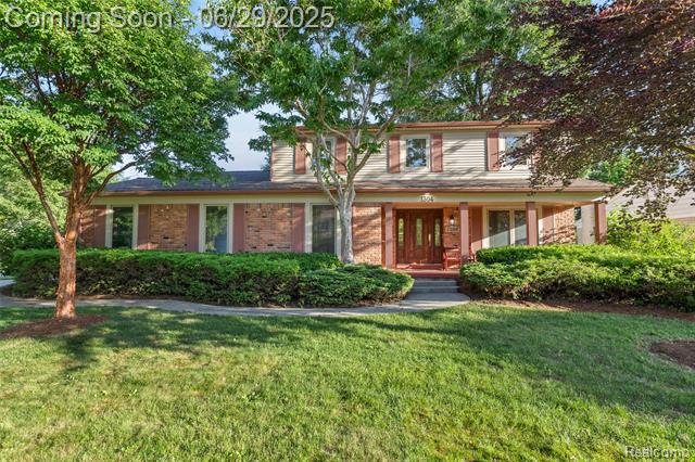 front view picture of 1304 Player Dr, Troy, MI. 48085