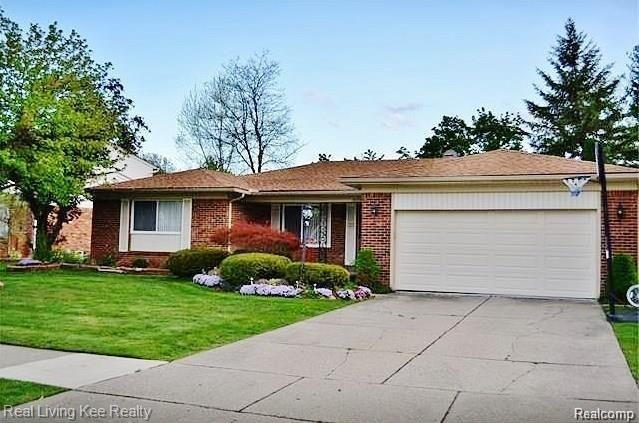 front view picture of 2090 Jeffrey Dr, Troy, MI. 48085