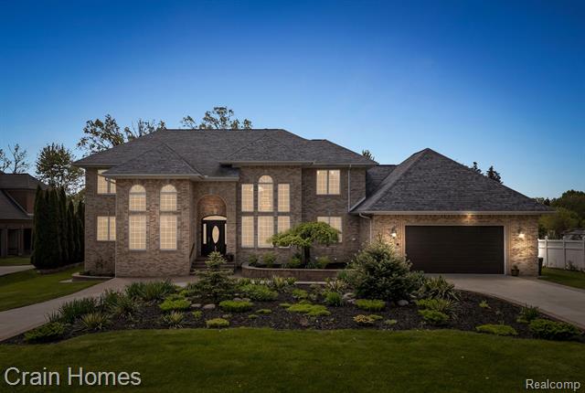 front view picture of 1334 Larayne Dr, Troy, MI. 48085