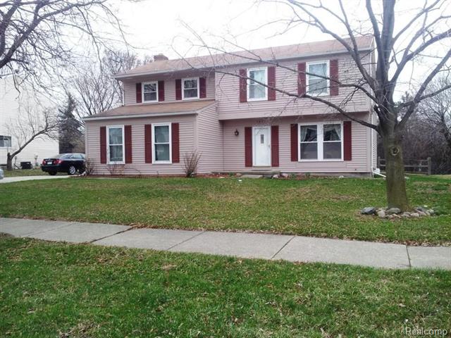 front view picture of 1887 Fleetwood Dr, Troy, MI. 48098