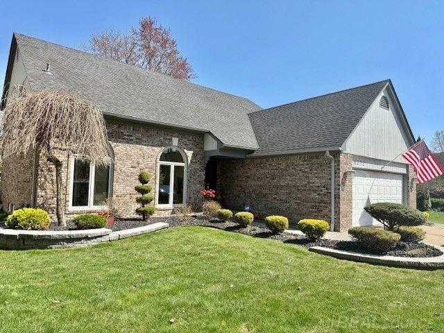 front view picture of 6272 Brittany Tree Dr, Troy, MI. 48085