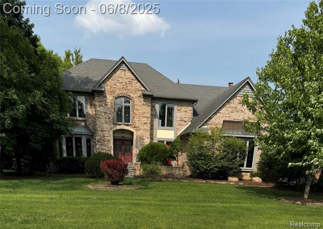 front view picture of 1717 Brandywine Dr, Bloomfield Hills, MI. 48304