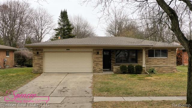 front view picture of 6280 Walker Dr, Troy, MI. 48085