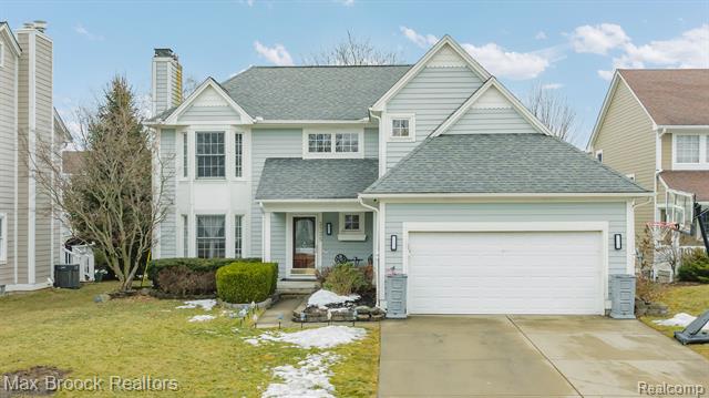 front view picture of 3735 Eaton Gate Ln, Auburn Hills, MI. 48326