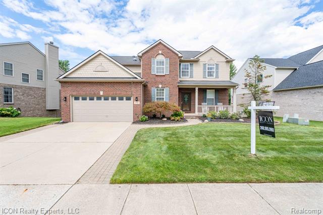 front view picture of 3753 Everett Dr, Rochester, MI. 48307