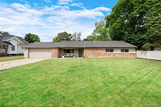 front view picture of 56 Cherryland St, Auburn Hills, MI. 48326