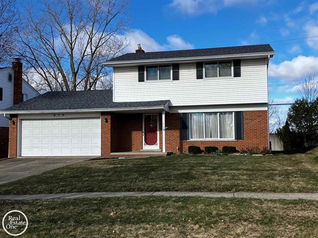 front view picture of 676 Ashburnham St, Auburn Hills, MI. 48326