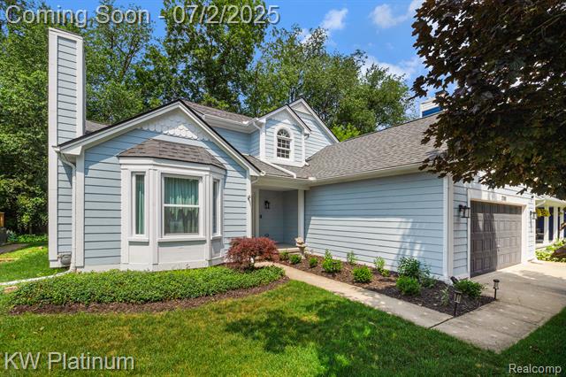 front view picture of 3708 Eaton Gate Ln, Auburn Hills, MI. 48326